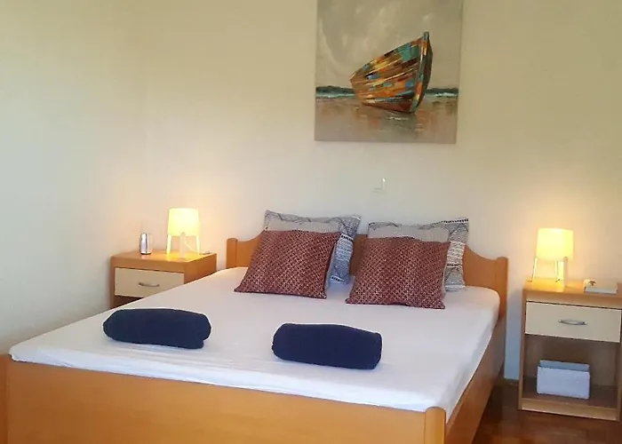 Marra & Kech Apartman