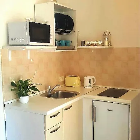 Marra & Kech Ploce (Dubrovnik-Neretva)